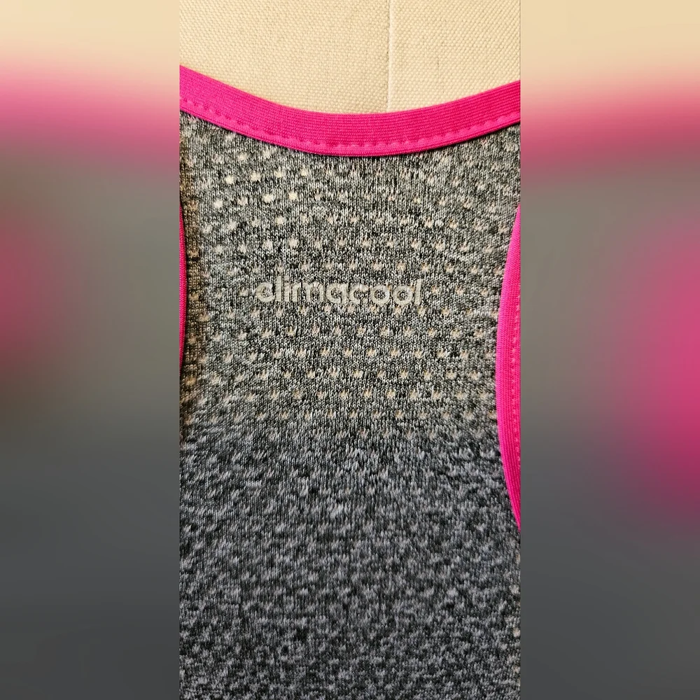 Exercise top - Picture 3 of 4